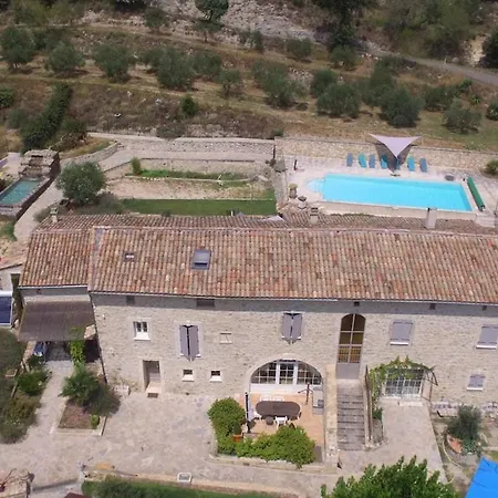 Near Uzes, Quiet And Charming Villa *