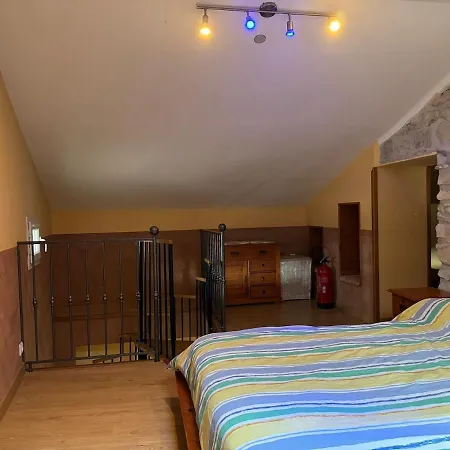 Villa Near Uzes, Quiet And Charming Saint-Just-et-Vacquières