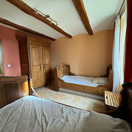 Near Uzes, Quiet And Charming Villa Saint-Just-et-Vacquières